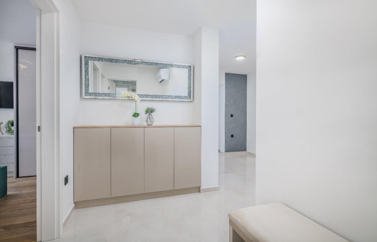 Villa Njivice Apartman Marina Dış mekan fotoğraf